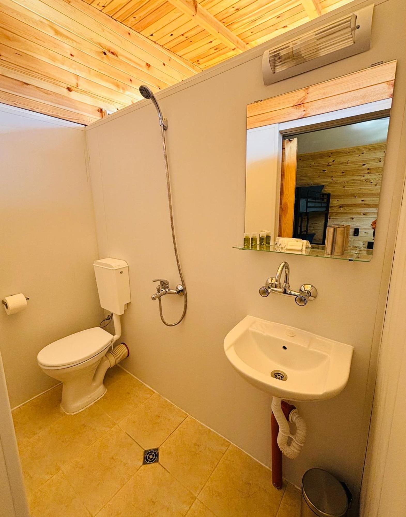 Cozyhut Бунгало Под Наем Černomorec Exterior foto